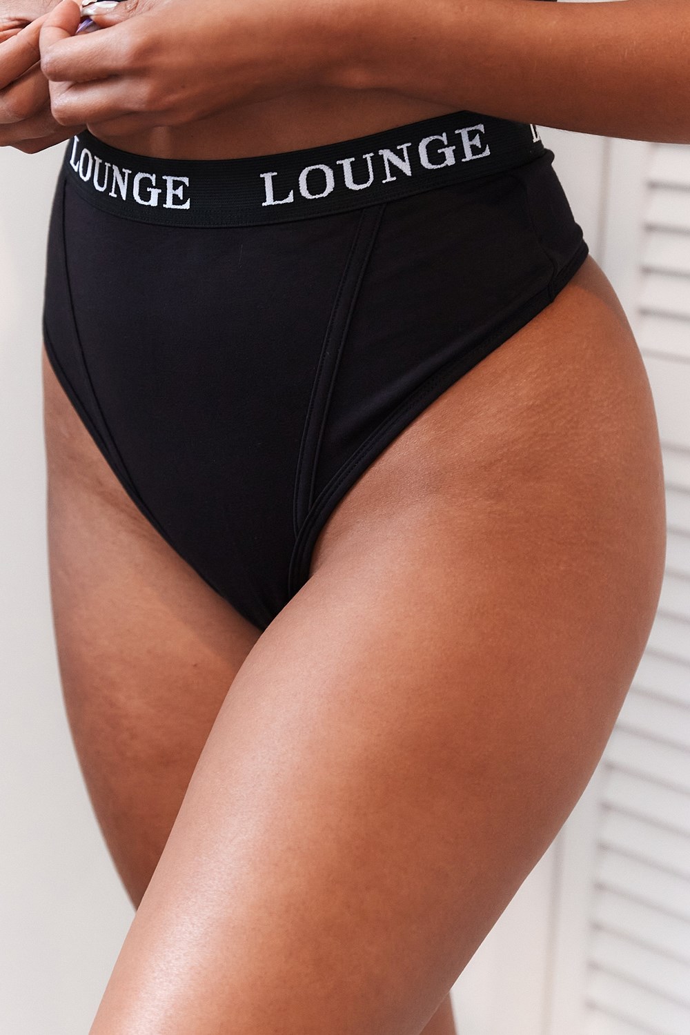 Lounge Underwear Bamboo Basic Tanga Čierne | ASKYRGI-53