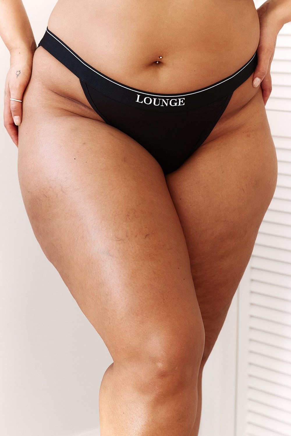 Lounge Underwear Bamboo Minimal Triangle Briefs Čierne | SVCBKOG-37