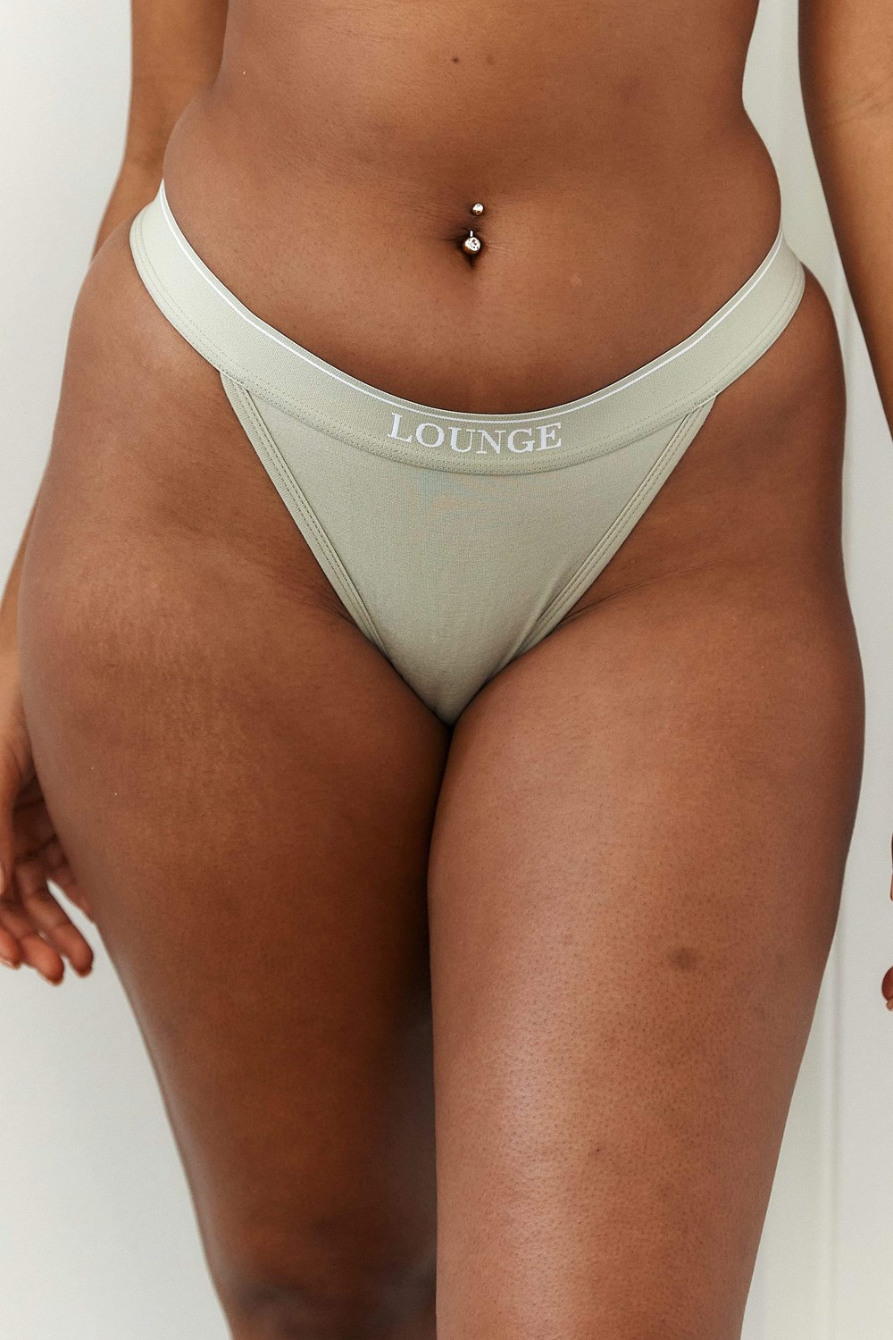 Lounge Underwear Bamboo Minimal Triangle Tanga Olivovo Zelená | WEZIPFM-45