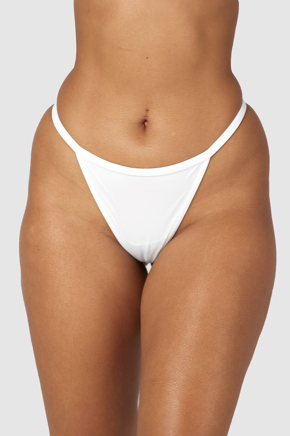 Lounge Underwear Sculpt G-string Biele | IMQSURW-28